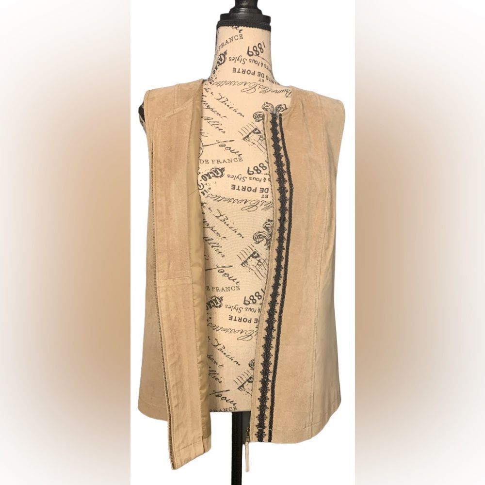 NWOT Vtg JH Collectibles Genuine Leather Suede Embroidered Vest - Picture 5 of 10